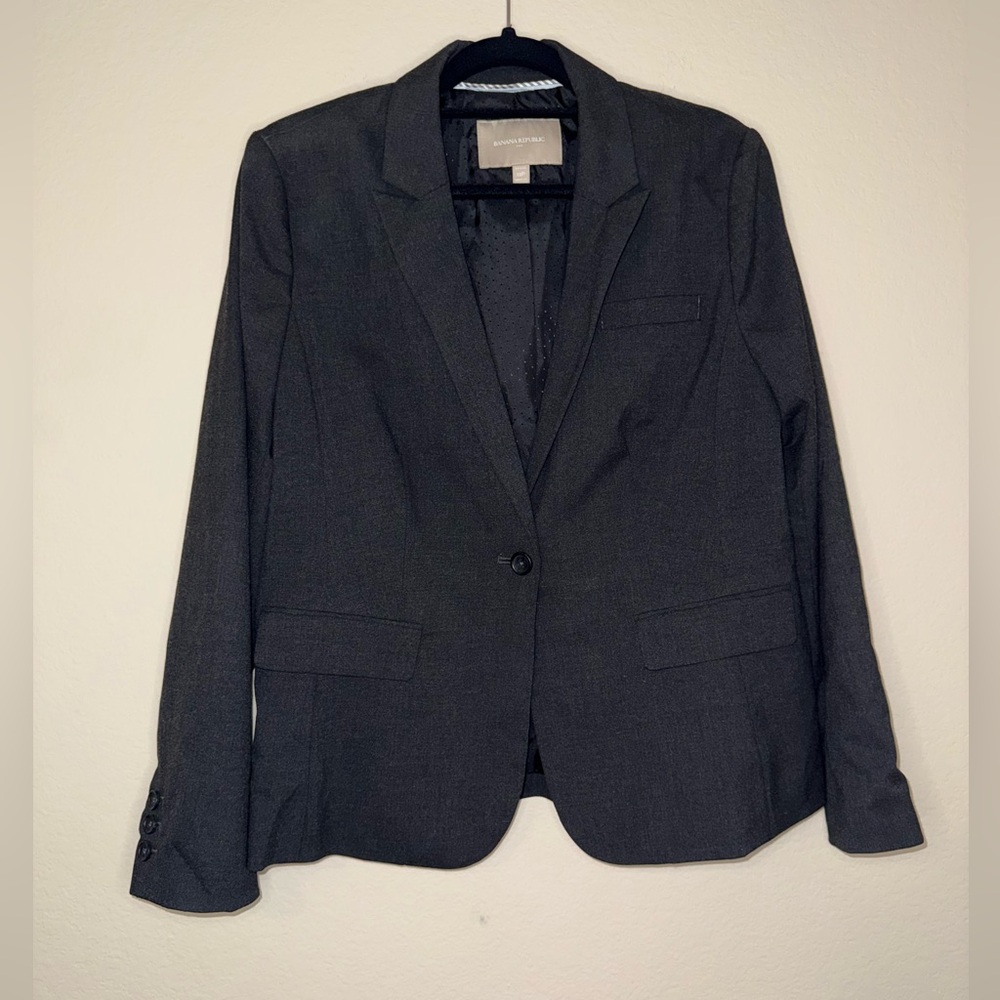 Banana Republic Tailored-Fit Charcoal Blazer